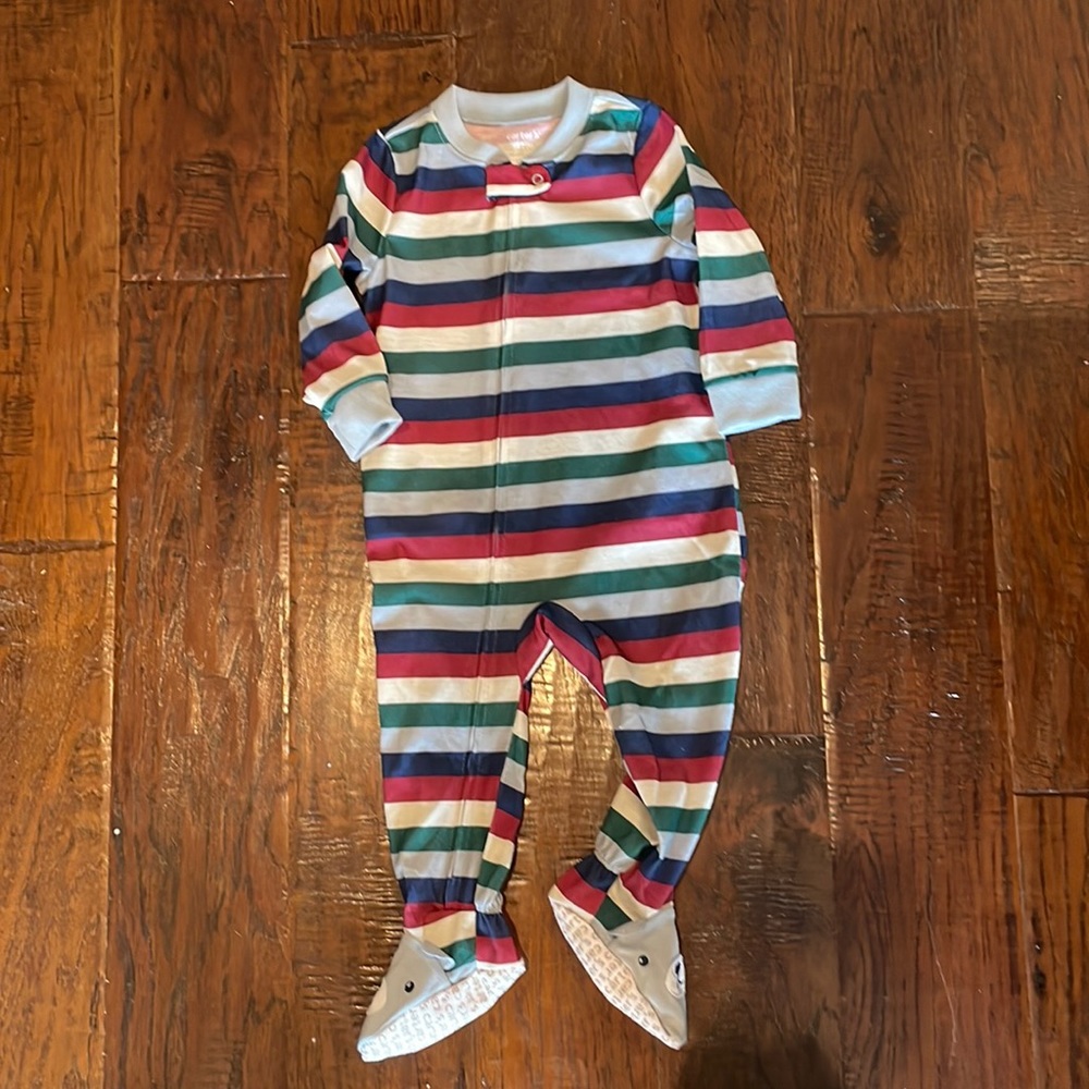Carters footed pajamas size 12 months